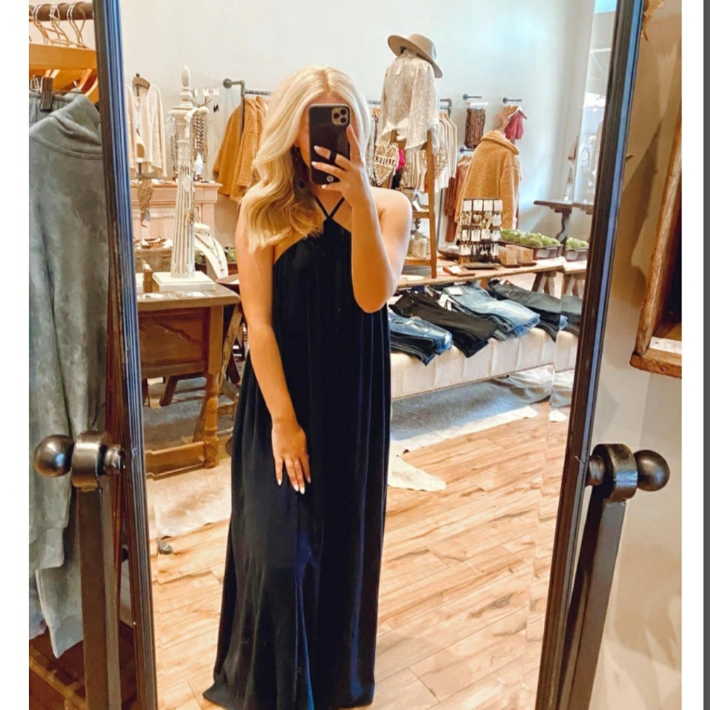 NEW Elan Halter Maxi Dress Navy
